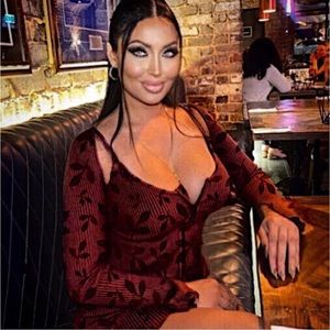 Meet your Posher, Melissa